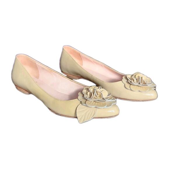 Kate Spade Patent Leather Pointed Toe Ballet Flat Shoes W/ Flowers Size 6.5 - Picture 3 of 7